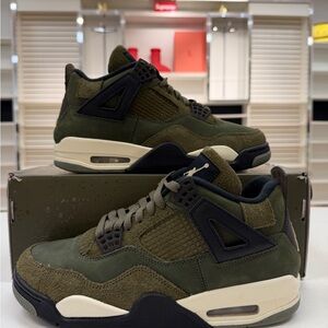 Air Jordan 4 Retro SE Craft 'Olive' - LIGHTLY WORN WITH BOX